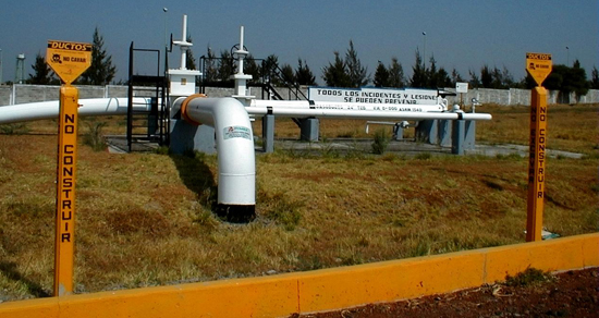 Se derogan algunos artículos del SASISIOPA para el transporte terrestre por medio de Ductos de Petróleo, Petrolíferos y Petroquímicos.