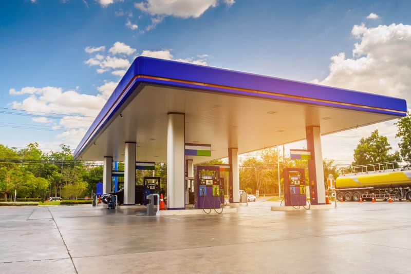 Desabasto de gasolina en estados podría limitar la venta a sólo 10 litros por auto