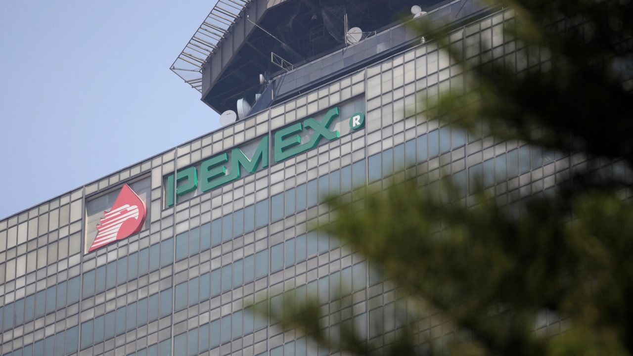 Pemex hizo gasto innecesario en plantas que no producen: reporte ASF