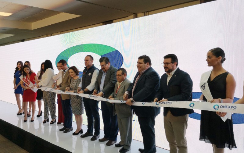 Los empresarios gasolineros en México tienen una agenda para el 2020 complicada y compleja, ante nuevas regulaciones que enfrentarán