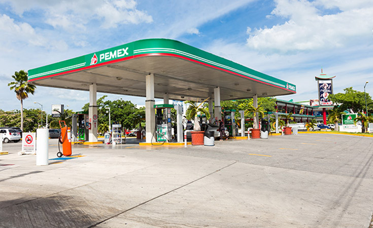 Gasolineras de Pemex pierden presencia frente a las privadas