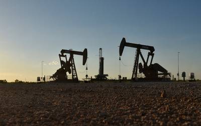 ¡Caída histórica! Petróleo mexicano se hunde a -2.37 dólares por barril